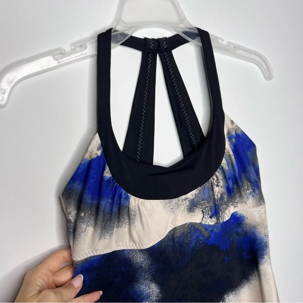 J6 Lululemon Scoop Me Up Tank‎
